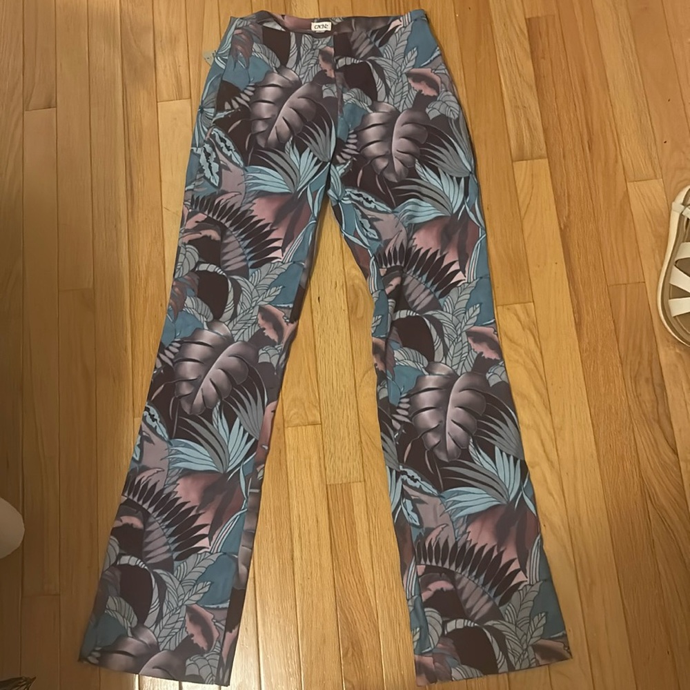 Cache Leaf Print Pants in Blue and Purple